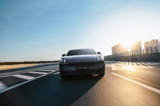 性能平權(quán) 領(lǐng)克Z10、智界S7能否開啟“純電小鋼炮”時(shí)代?-有駕 性能平權(quán) 領(lǐng)克Z10、智界S7能否開啟“純電小鋼炮”時(shí)代?-有駕