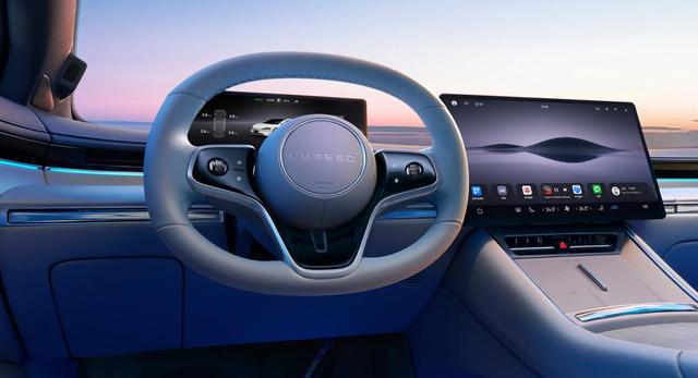 智界新S7購車手冊:三個(gè)版本各有所長-有駕 智界新S7購車手冊:三個(gè)版本各有所長-有駕