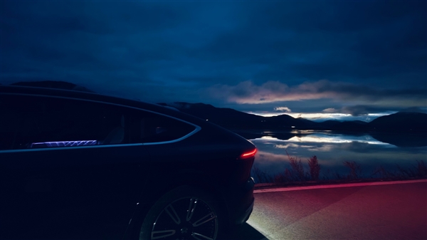 國產旗艦氣場 蔚來ET9新圖曝光:80萬的豪華電車就該如此