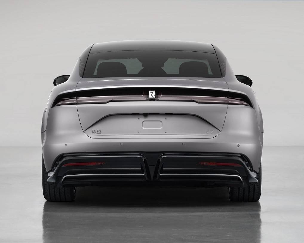 仰望U7 PHEV申報圖!配2.0T發動機+四電機,純電續航180km