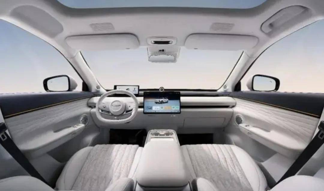 星紀(jì)元ET四驅(qū)增程版上市 為什么大家都不買帳?