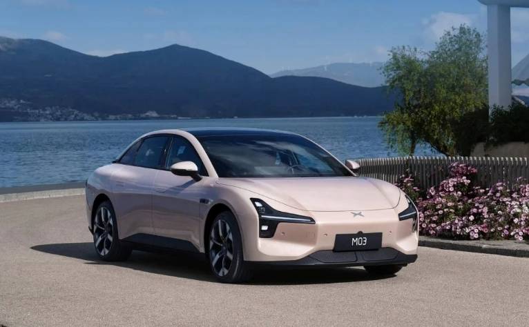 小鵬汽車:穿過暴風雨,繼續奔跑