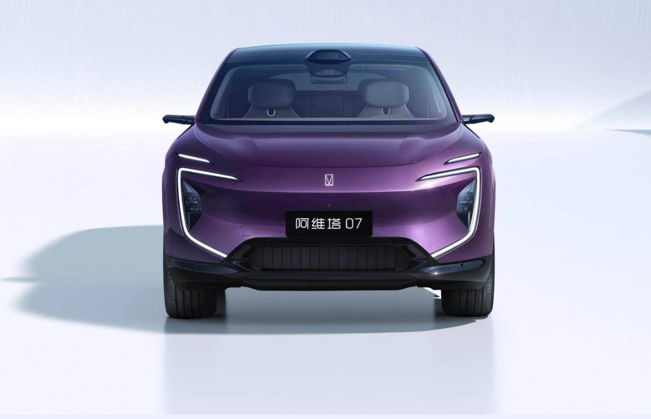 阿維塔賣不動?一小時賣出17臺,6月銷量再次破萬