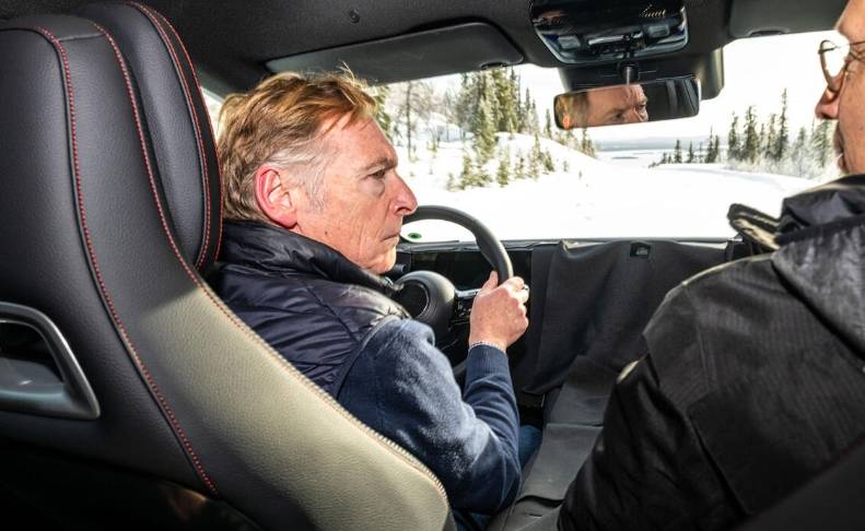 全新奔馳GLC純電版9月7日首發,搭載懸浮式中控,基于MB.EA平臺打造