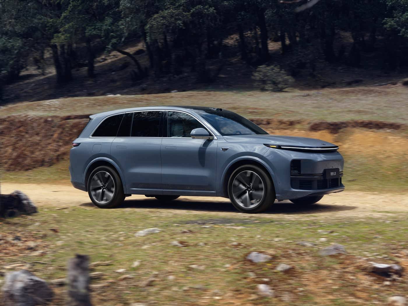 華為智駕出局!寶馬智艙、智駕花落三家,豪華品牌變“雜牌”了?