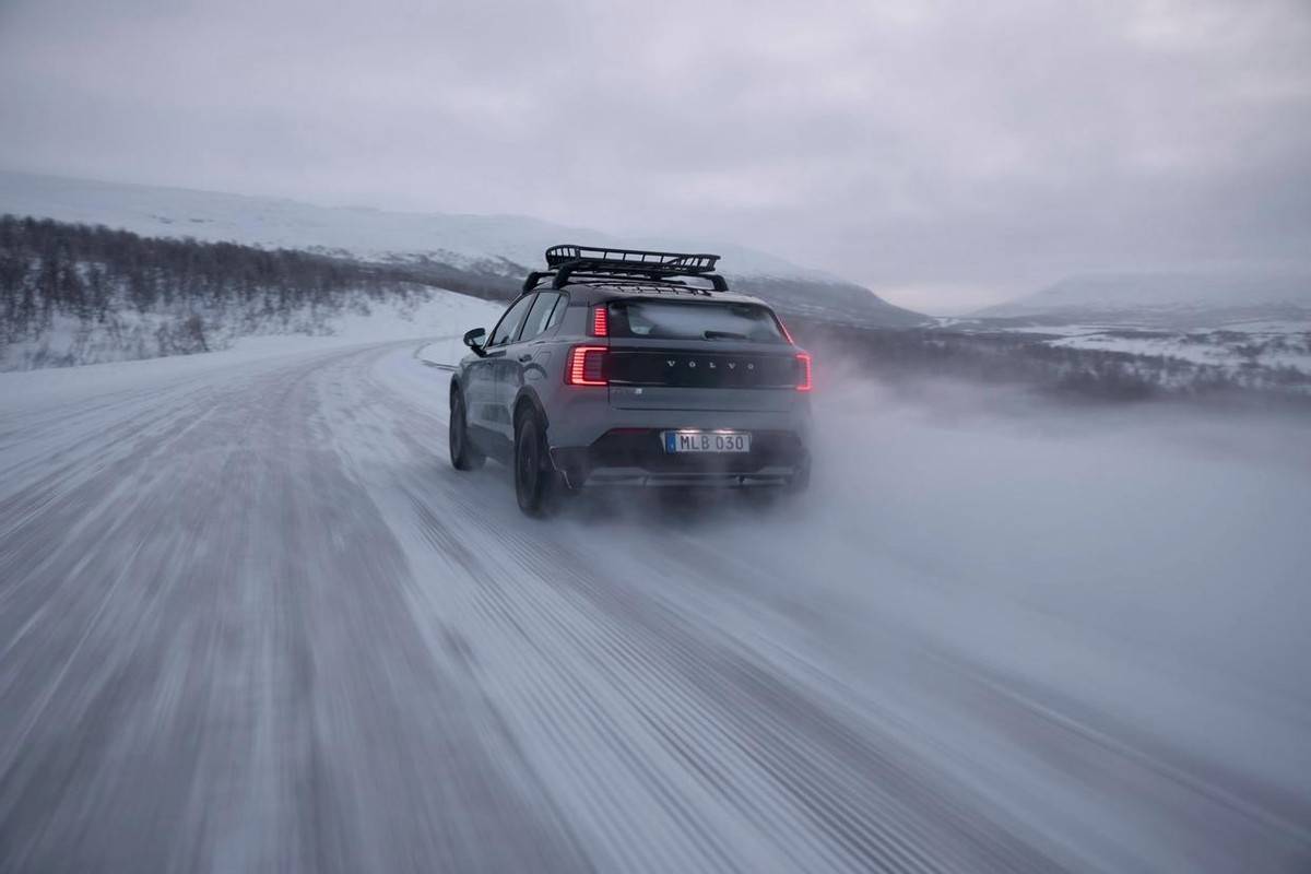 沃爾沃最便宜的CC車型并不便宜,EX30 Cross Country還值得買嗎?