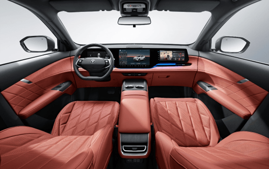 國(guó)民車致敬大國(guó)重器!第四代CS75PLUS上新,綜合補(bǔ)貼后9.99萬(wàn)元起!