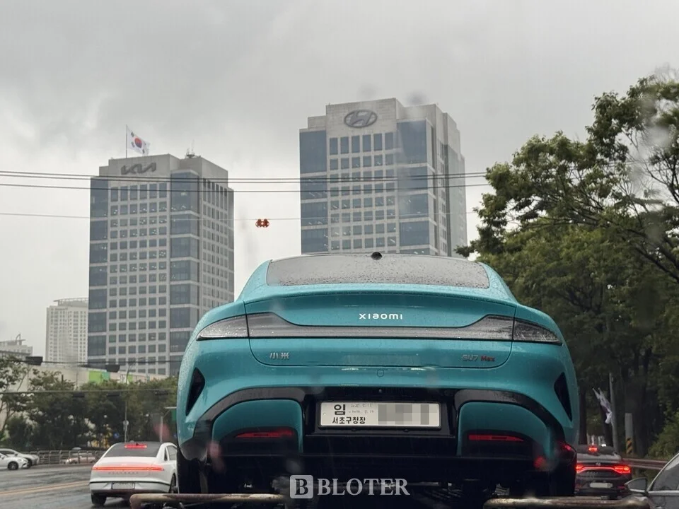小米SU7出現(xiàn)在韓國街頭，韓媒稱買家為現(xiàn)代汽車