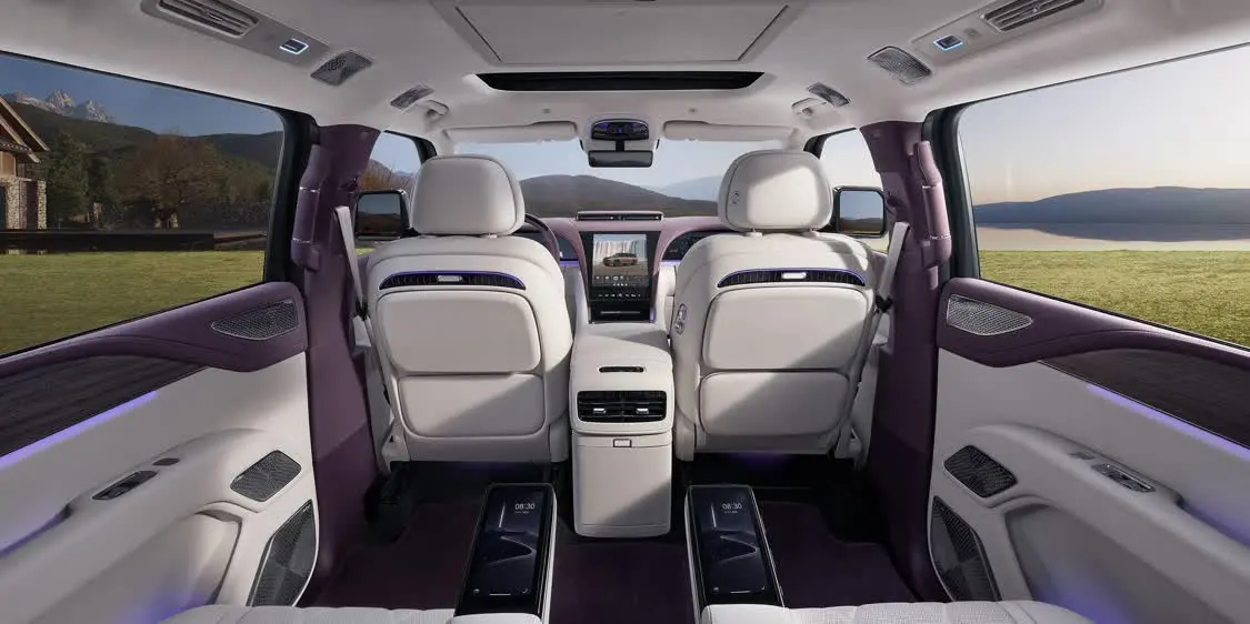 預售130萬元,仰望U8L鼎世版把東方豪華玩明白了