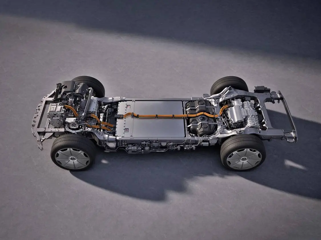 預售130萬元,仰望U8L鼎世版把東方豪華玩明白了