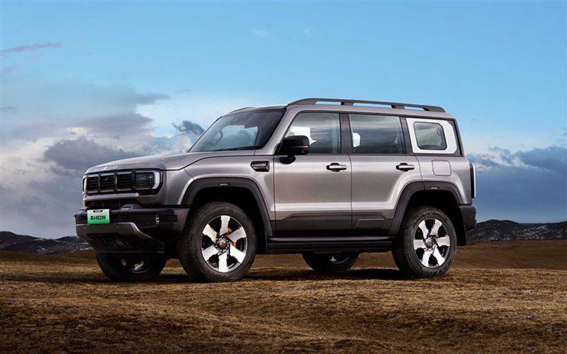 增程車型賣不動了?7月銷量榜單出爐 僅兩款銷量過萬 理想L6第二