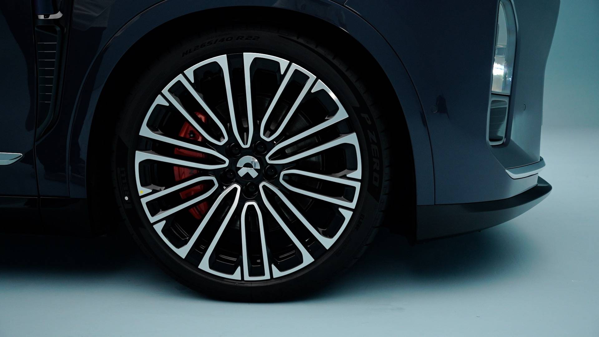 靜態體驗全新蔚來ES8:配置看齊ET9、空間堪比L9,更智能的攬勝