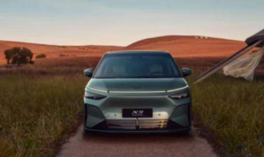 小鵬X9攜鯤鵬超級增程入場,大電池增程迎來攪局者 小鵬X9攜鯤鵬超級增程入場,大電池增程迎來攪局者