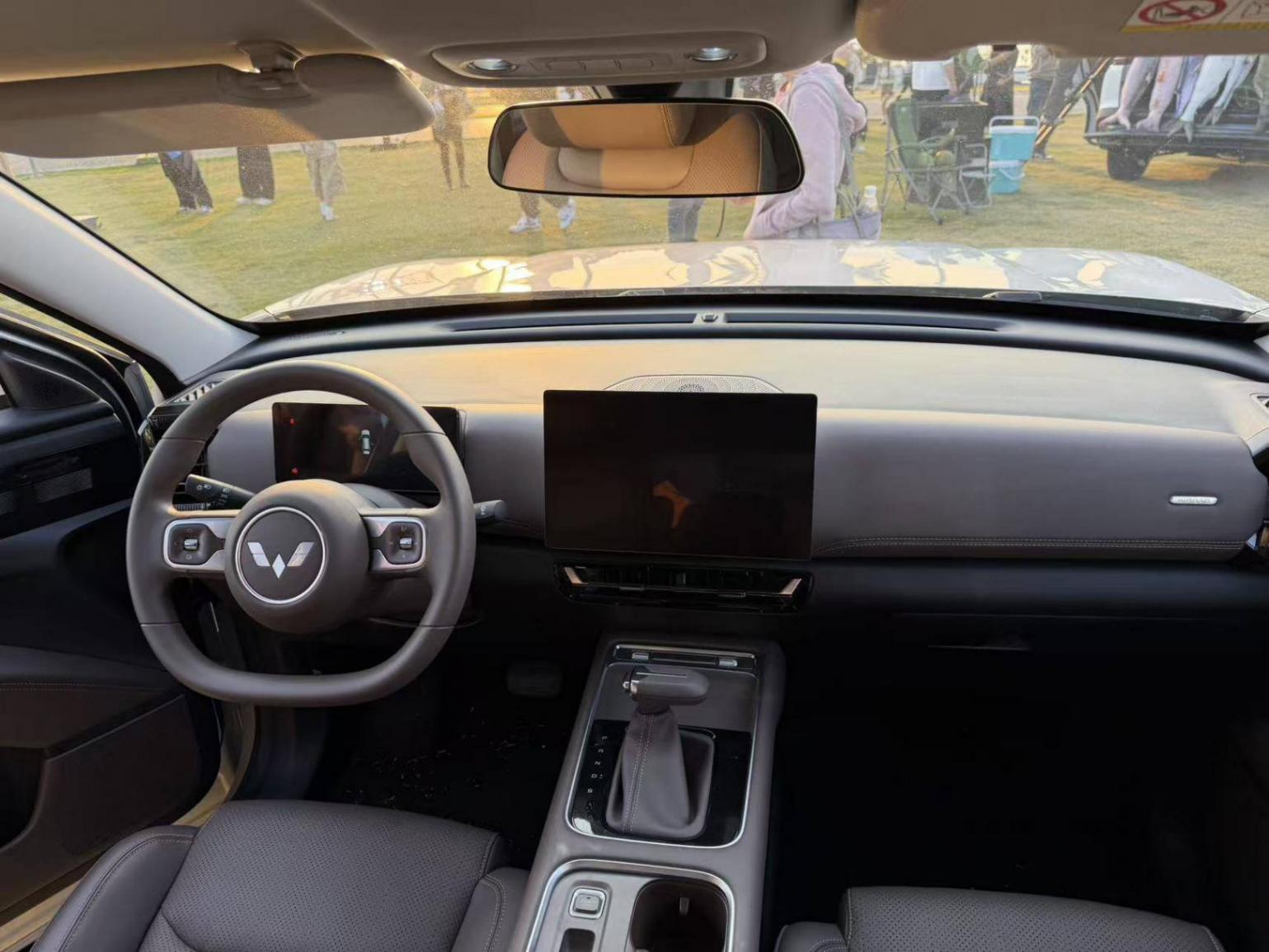 五菱星光560上市,燃油/插混/純電可選,6萬級擁有15萬級享受